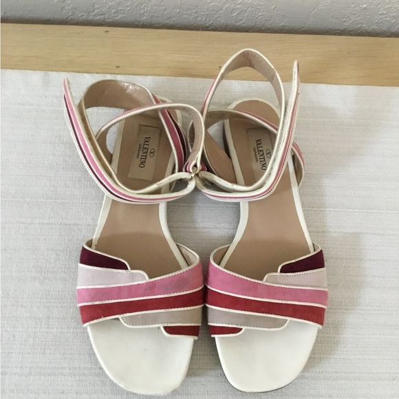 Valentino Garavani 'Rainbow' Flat Sandal Womens Size 36.5 - Picture 5 of 12